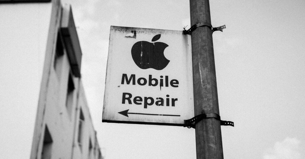 iPhone repair centre