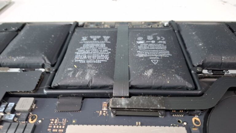 macbook battery replacement